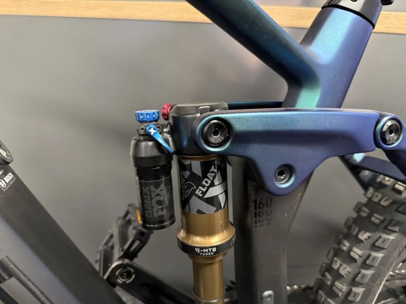 CUBE Stereo Hybrid 160HPC SLT 750 vel.L 2024 1562KM KARBON