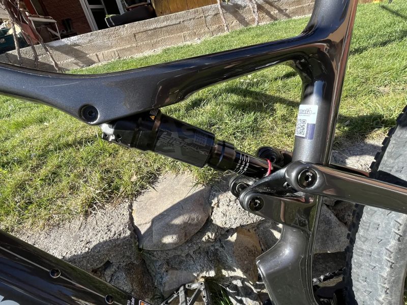 Cannondale Scalpel Carbon 3, vel. XL. Moderní raketa