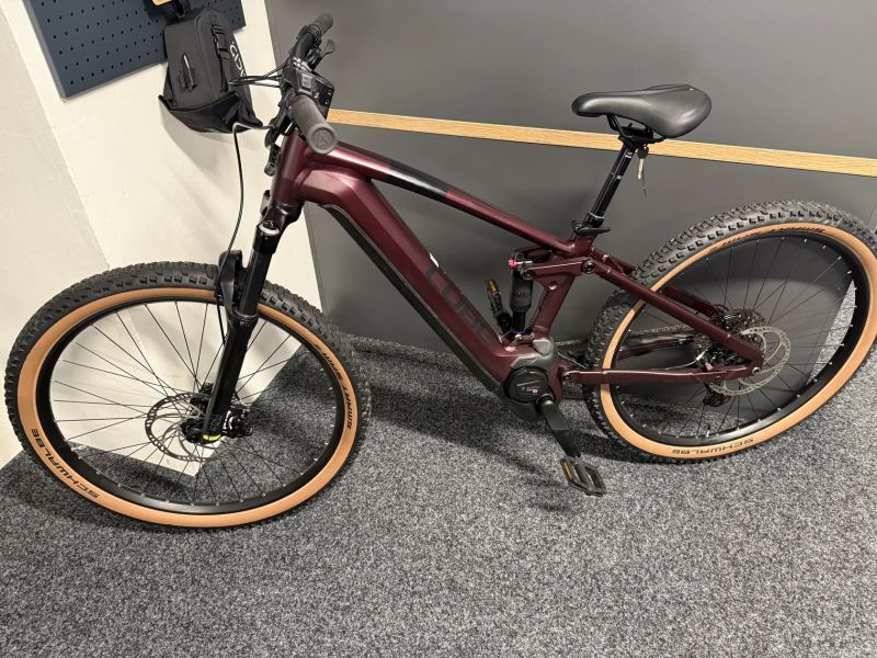 CUBE Stereo Hybrid 120 ONE 750 vel.M 2024 936km 