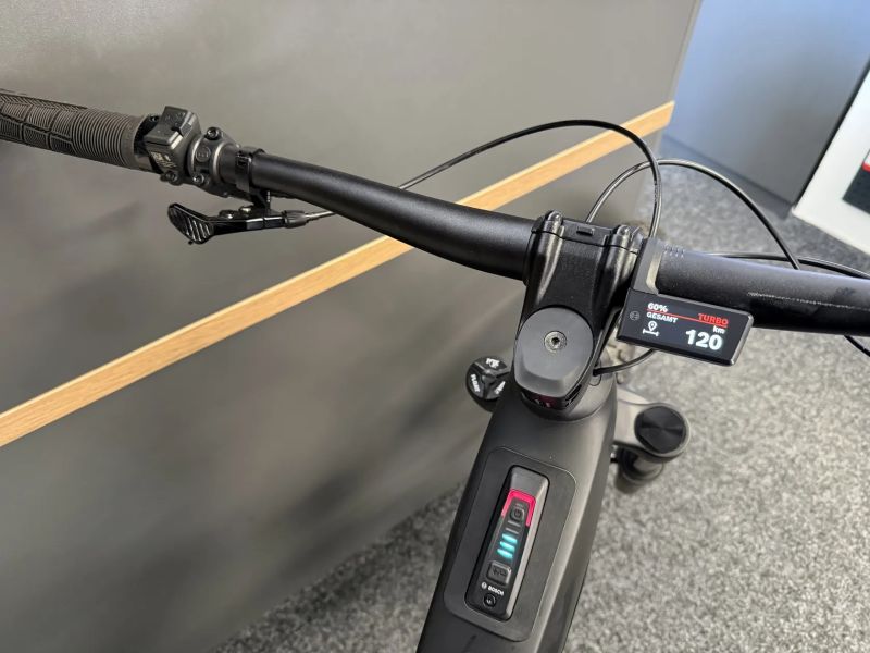 CUBE Stereo Hybrid ONE44 HPC RACE 800 vel.M 2025 120km TOP