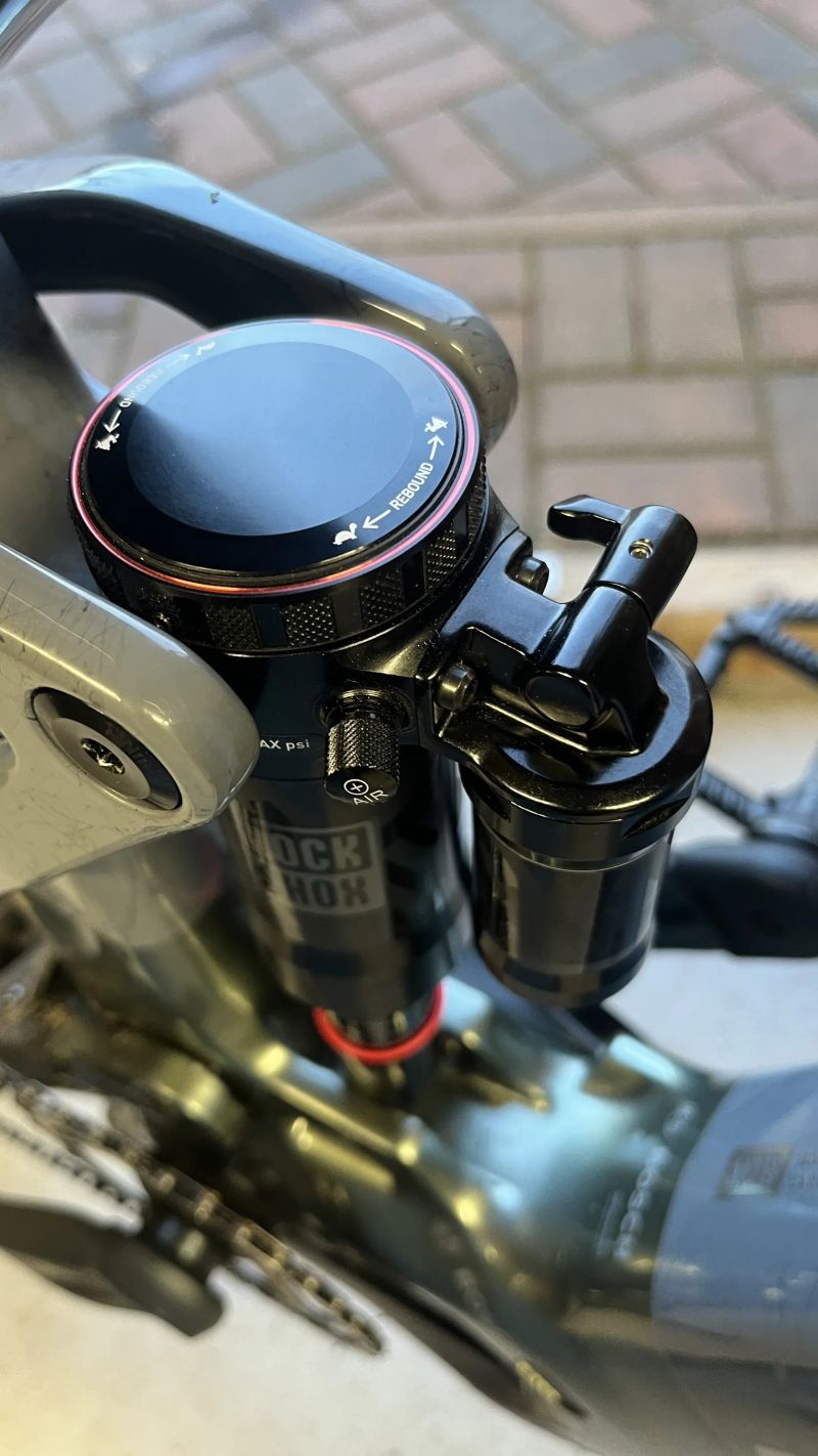 Tlumič Rockshox Super Deluxe Select RT 205x65