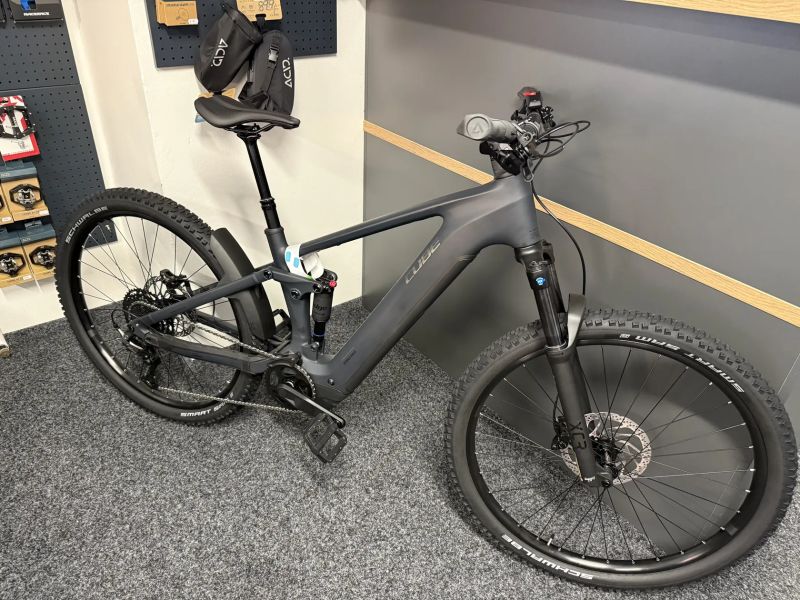 CUBE Stereo Hybrid ONE22 PRO 800 vel. L a XL 2026 do 50km