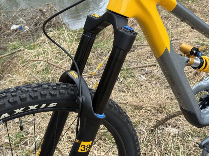 REZERVACE - YT Capra Uncaged 11 (NOVÉ)