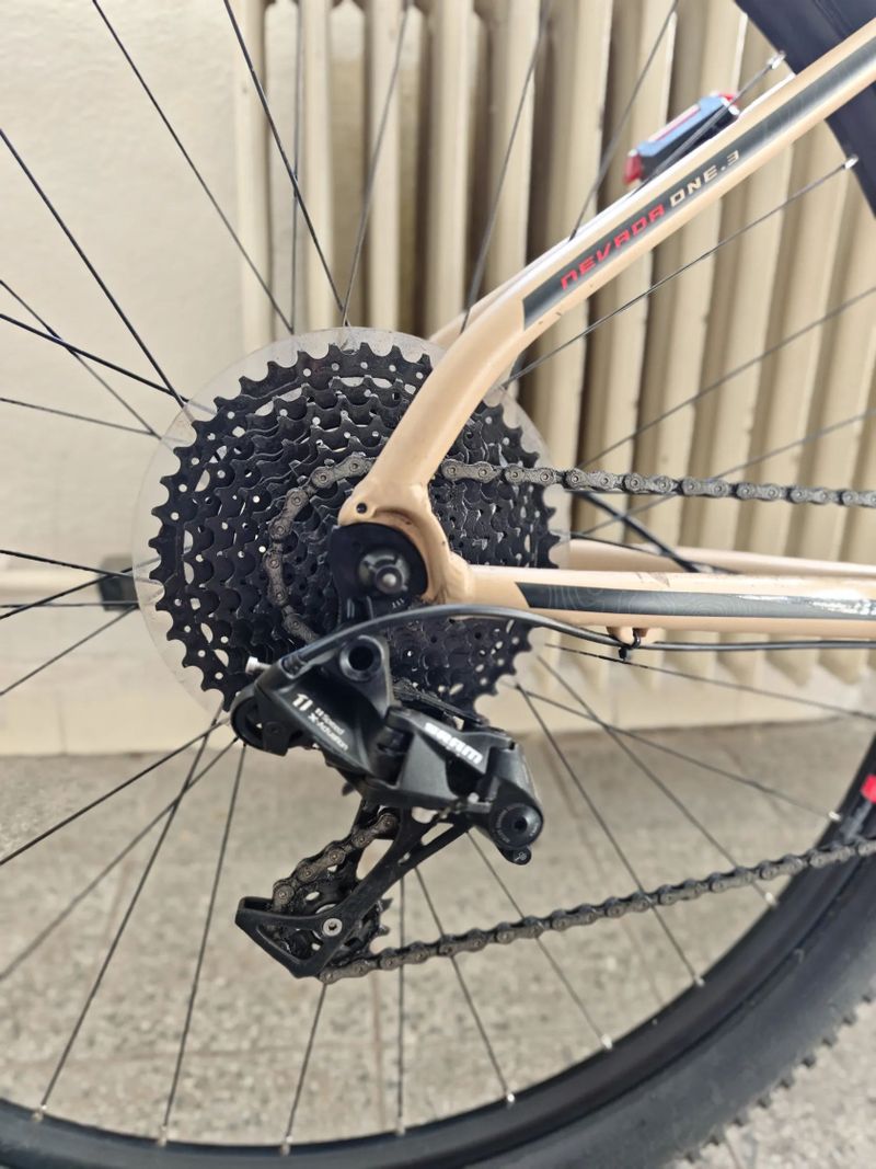 Fuji Nevada 1.3 29" – SRAM NX 1x11
