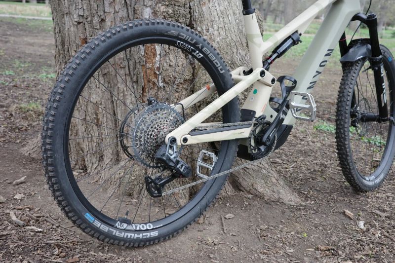 Canyon Neuron:ON CF 9, XL, Najeto cca 600 km, Původní cena 156,999 Kč