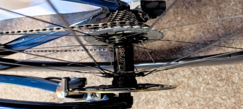 Prodám Pinarello Dogma F vel. 54, SRAM RED 2x12