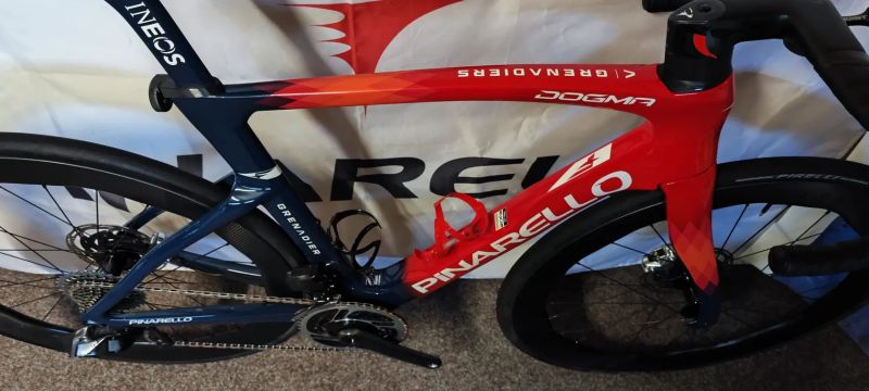 Prodám Pinarello Dogma F vel. 54, SRAM RED 2x12