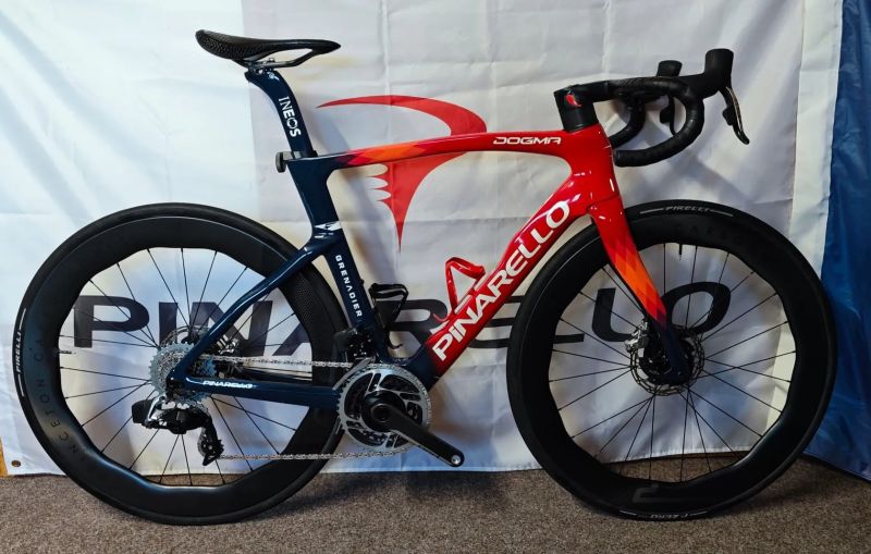 Prodám Pinarello Dogma F vel. 54, SRAM RED 2x12