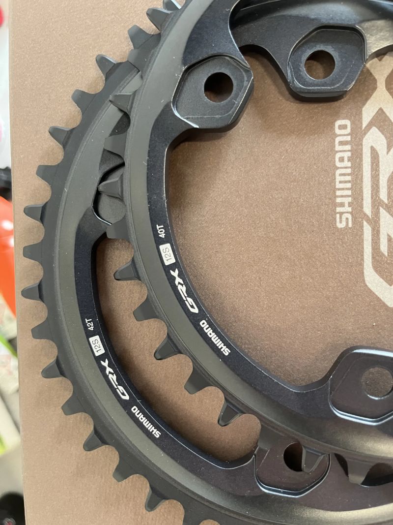 nové kliky Shimano GRX 820-1