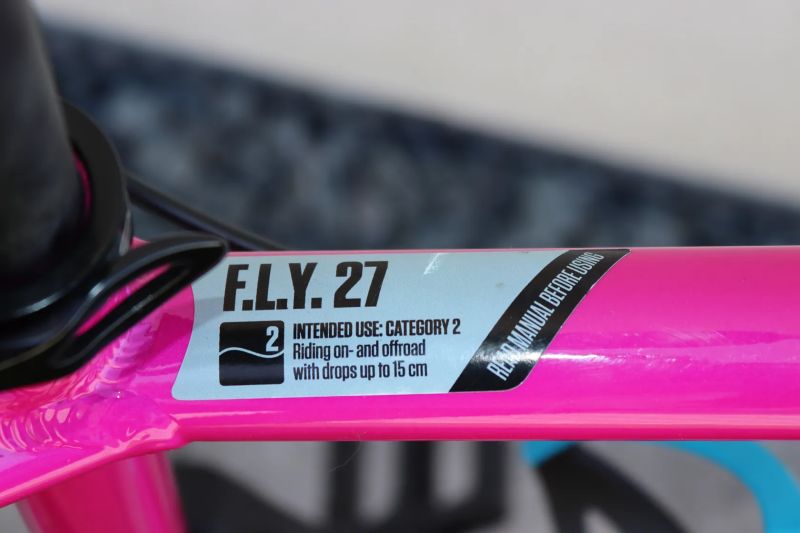 Superior FLY 27 vel. XS