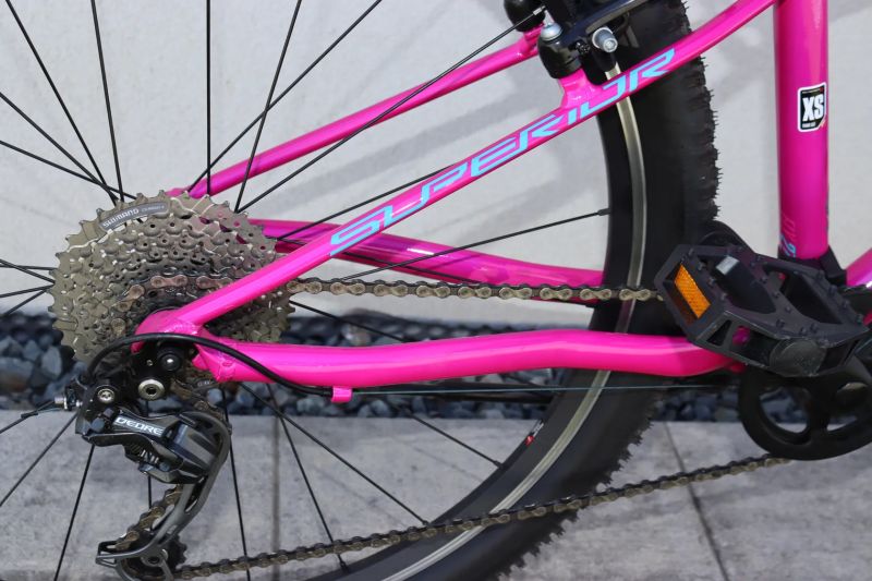 Superior FLY 27 vel. XS