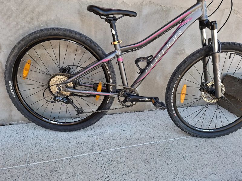 Author ASL 27,5/XS - perfektní stav.