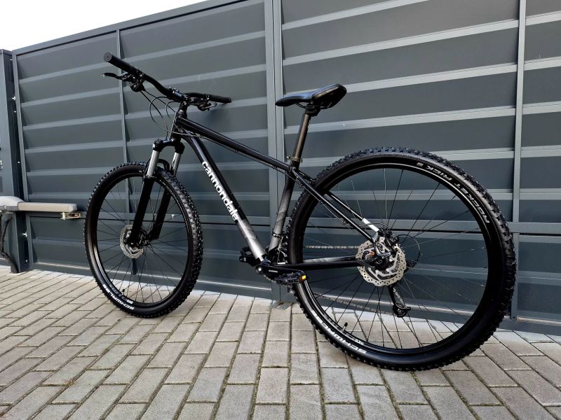 (71)Horské hliníkové kolo Cannondale 29"