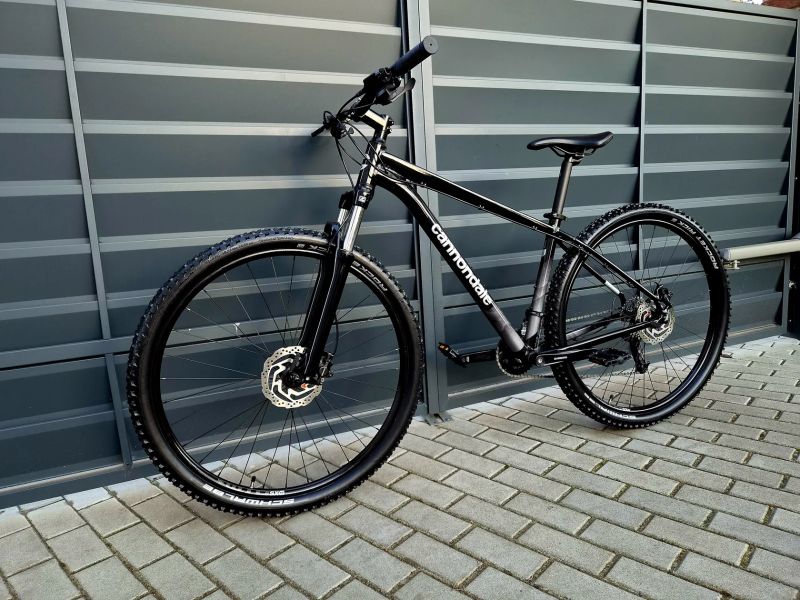 (71)Horské hliníkové kolo Cannondale 29"