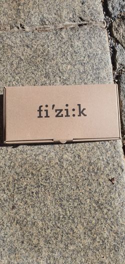 Sedlo Fizik Argo Vento R3 Adaptive 265 x 140 mm