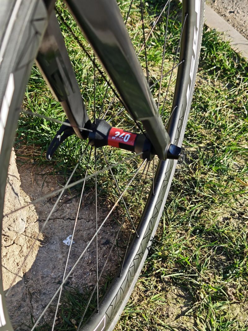 Superior Road team elite - Rezervace