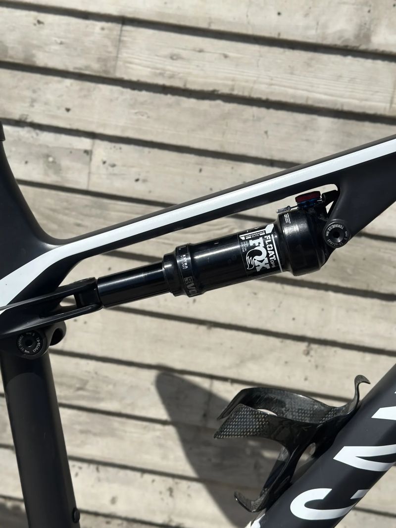 Canyon Lux World Cup CF | M | 2000km