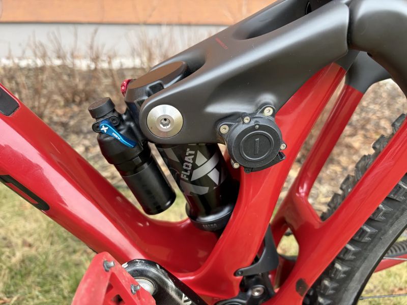 Mondraker Foxy Carbon R 29 2022