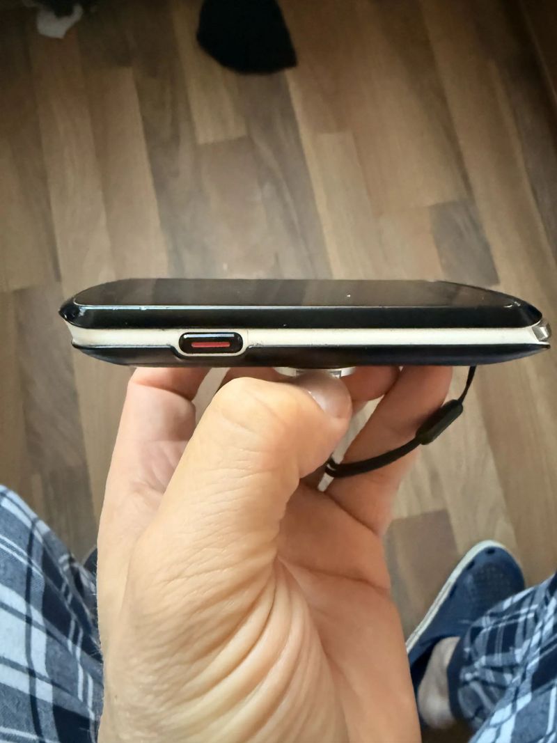 Cyklopočítač s GPS Garmin EDGE Edge by 1040 černý