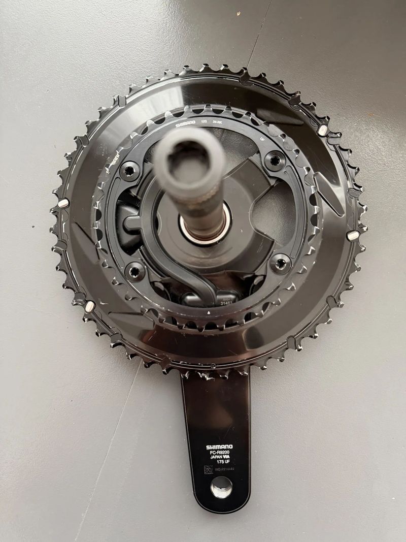 Shimano Dura-Ace 9200 2x12 s oboustranným wattmetrem 4iiii, délka 175 mm