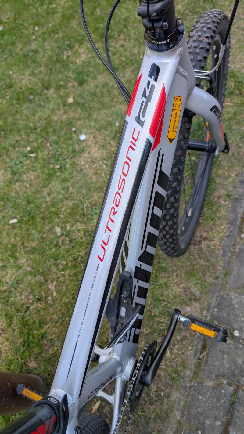 Author Ultrasonic 24 - top model authoru, top stav, váha 9.3 kg!