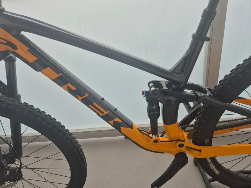 Trek Fuel EX 5 gen 5 vel. L (v záruce)