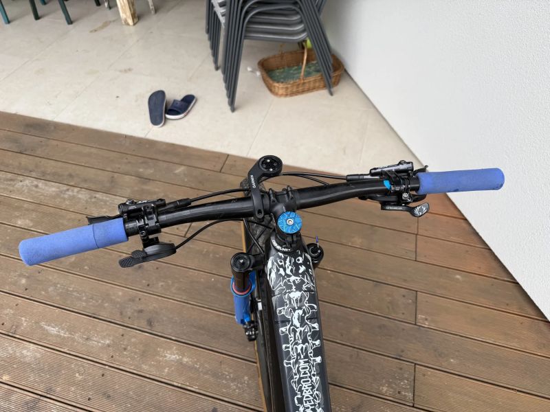 Prodám dětské závodní kolo 