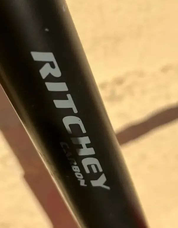 Top silniční karbonové kolo Author Charisma 55 / Shimano 2x12speed / hydraulické br. / pro 186-190cm