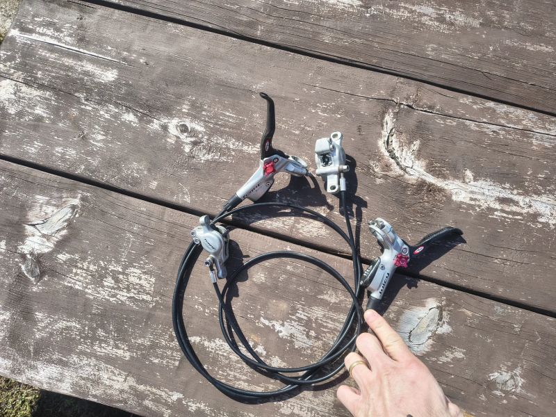 hydraulické brzdy Avid Juice 7 carbon