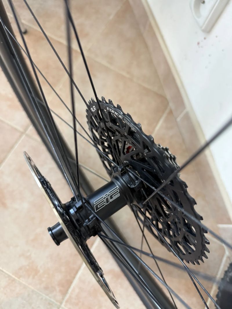 Gravel Zapletená karbonová kola EIE ARG45TC32H SL|