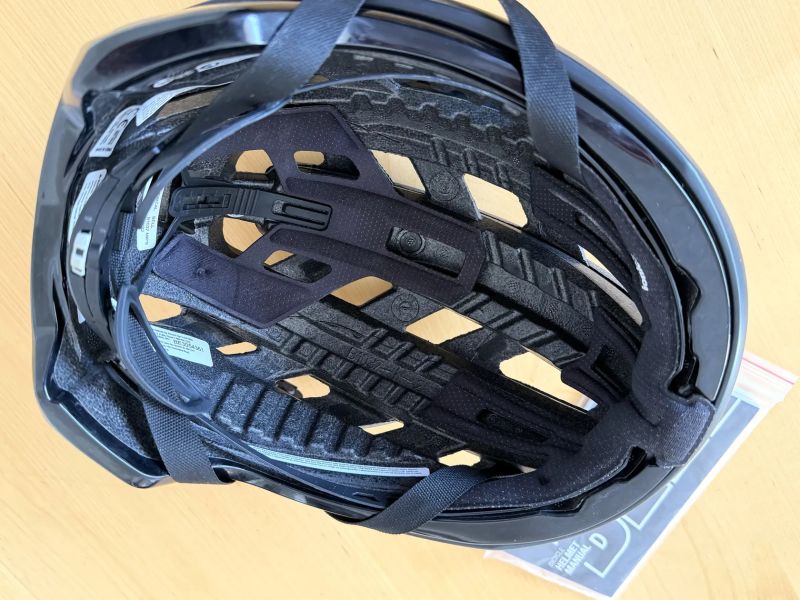 Cyklistické sedlo Specialized S-Works Power Mirror 143 mm + PŘILBA Bell zdarma