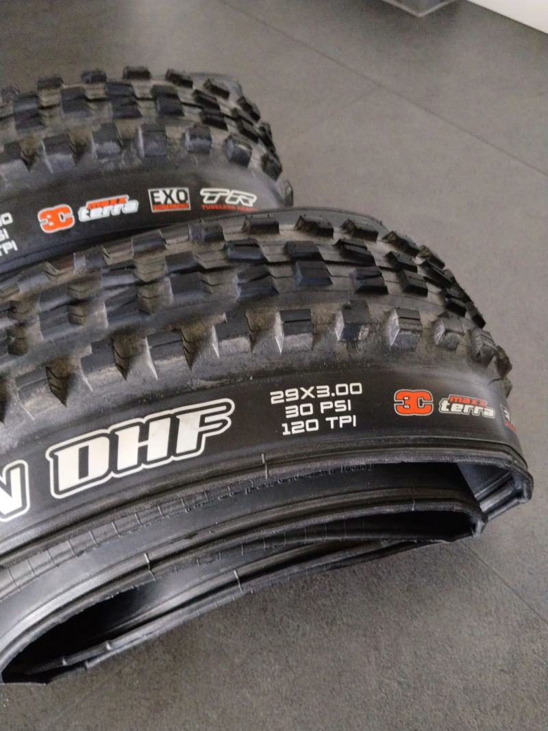 2ks Maxxis Minion DHF 29x3.00" WT EXO 3C MaxxTerra + packeta ZDARMA