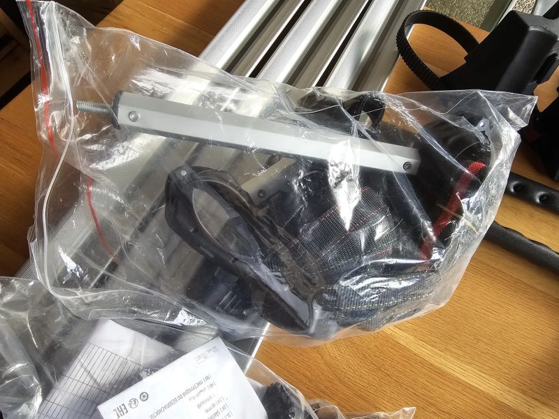 NOVÝ NOSIČ PRO 3KOLA NA ZADNÍ DVEŘE PC 5500,-