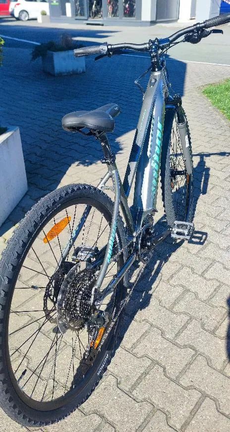 Prodám nové elektrokolo zn. Author Enigma stříbrná/zelená za cenu 45590 Kč