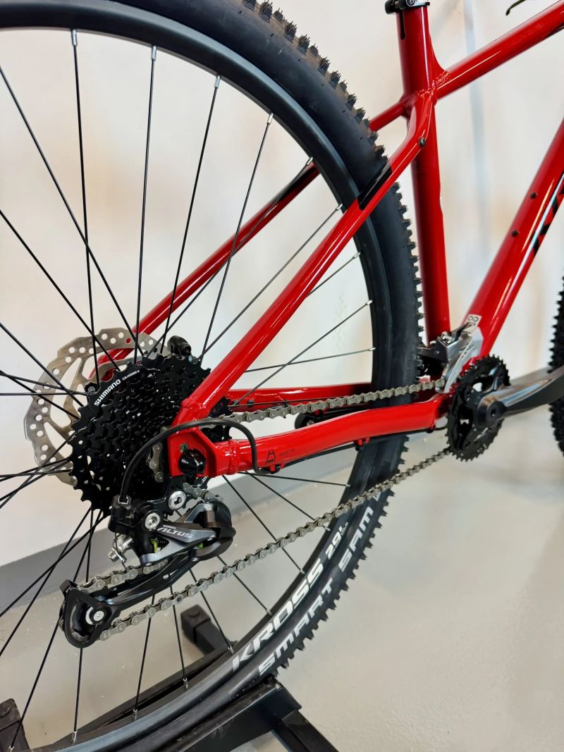 Horské kolo Kross Level 1.0 - červená L