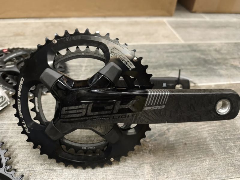 gravel treking silničnní karbon kliky SRAM a FSA