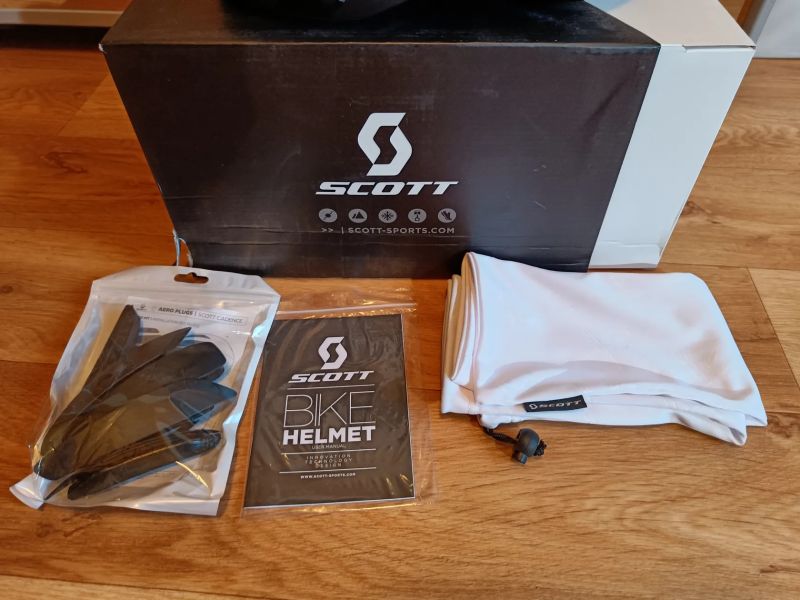 Silniční helma s MIPS SCOTT Candence Plus vel. L nová, nepoužitá, PC 4600 Kč