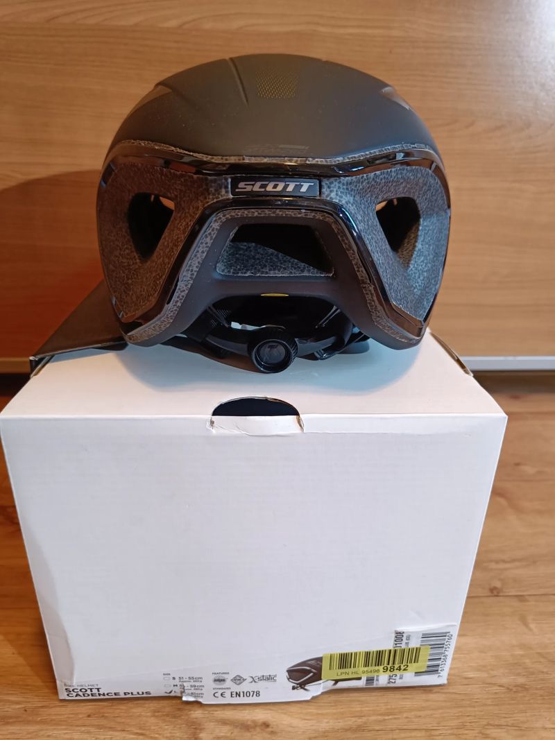 Silniční helma s MIPS SCOTT Candence Plus vel. L nová, nepoužitá, PC 4600 Kč