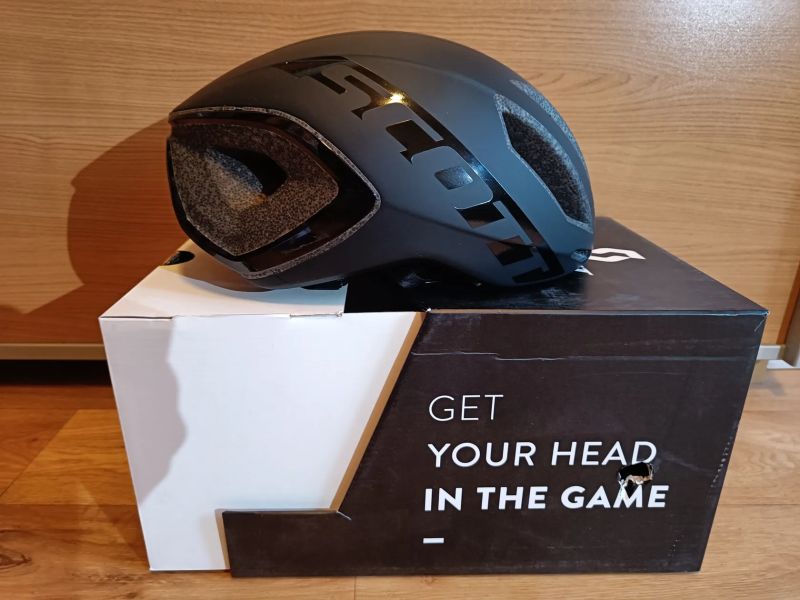 Silniční helma s MIPS SCOTT Candence Plus vel. L nová, nepoužitá, PC 4600 Kč