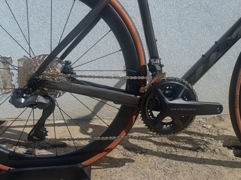 Time ALPE D'HUEZ X Gloss Carbon M + bike fit, možnost konfigurace