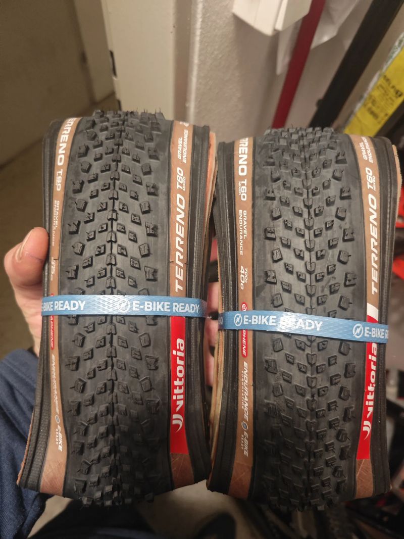 Vittoria Tereno T60 - 700x40c nové 