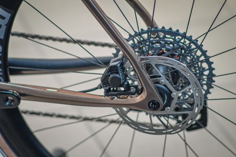 Prodám gravel zn. Cannondale SuperX 3 (Burnt Oxide), vel. rámu M (54 cm) 