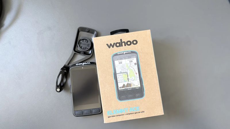 Wahoo Elemnt Ace (top model)