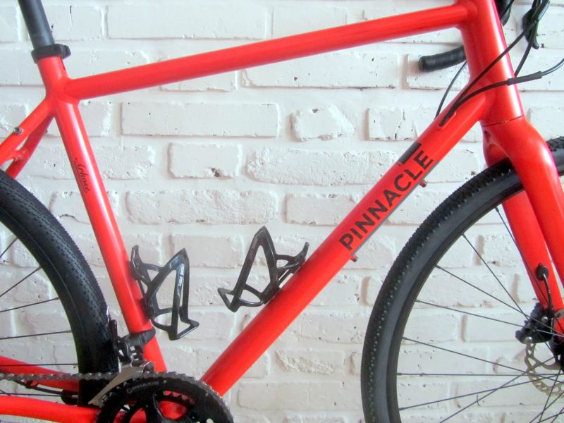 PINNACLE ARCOSE na Shimano 105, 58 cm. Zánovní. 1ROK ZÁRUKA