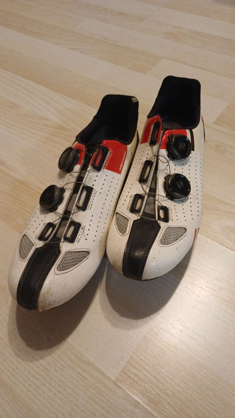 Tretry Crono Road CR2 Carbon White (varianta: 44)