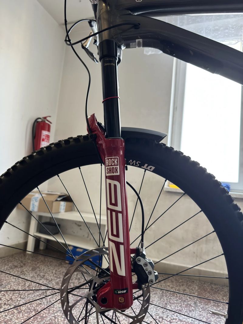 Rock Shox Zeb ultimate Red