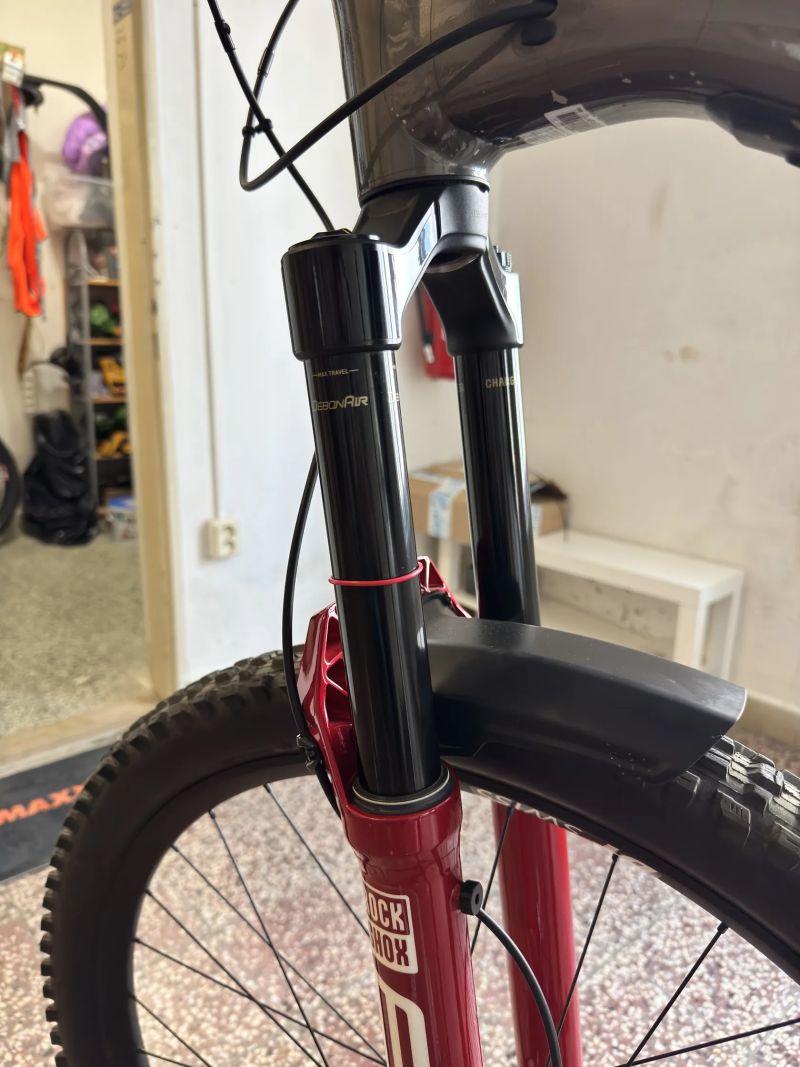 Rock Shox Zeb ultimate Red