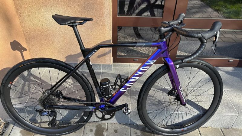 Canyon Inflite CF SL 5