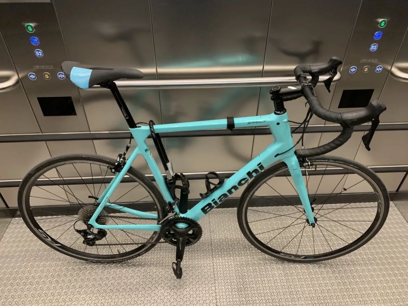 Bianchi Niro sprint