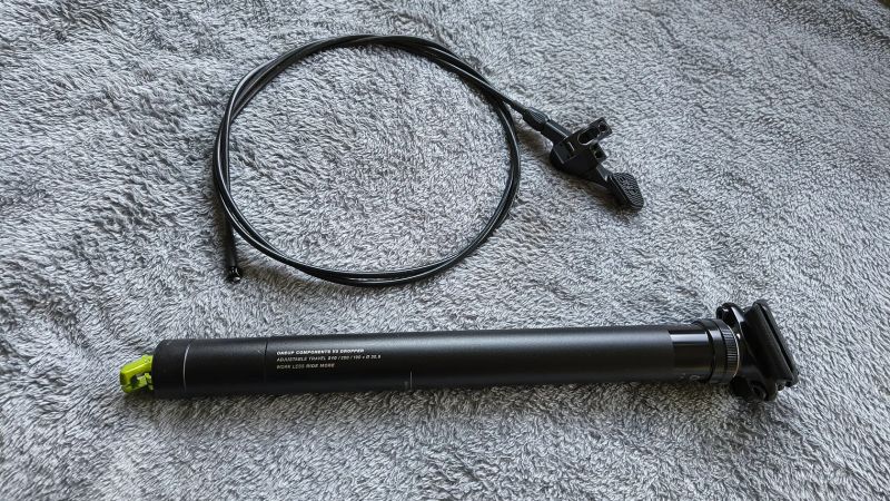 OneUp V3 Ø30.9 ↑210 <1rok 